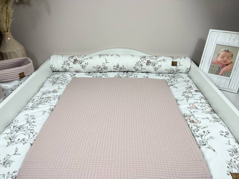 Set - Wickelauflage Wickelunterlage Wild Flower Mit Kopfschutz, Handgemachte Wickelunterlage, Bärli Baby Geschenk Zur Geburt Set - Wickelauflage Wickelunterlage Wild Flower Mit Kopfschutz, Handgemachte Wickelunterlage, Bärli Baby Geschenk Zur Geburt von Etsy - BAERLISTORE