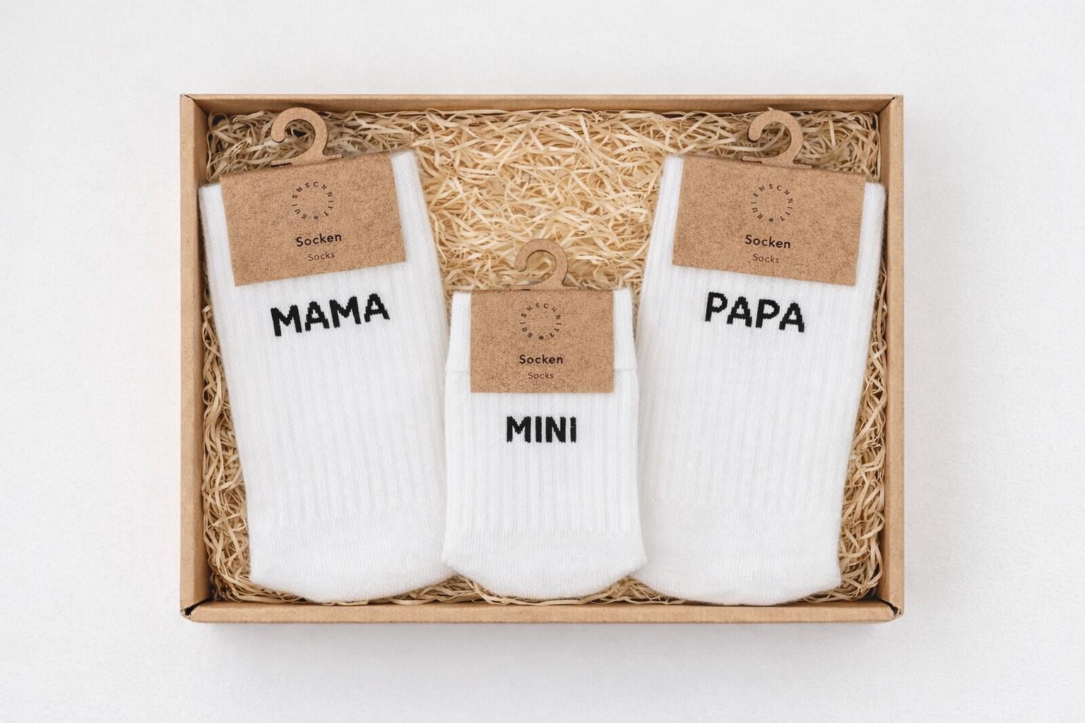 Mama Papa Mini Socken Geschenkset Zur Geburt | Personalisiertes Baby Geschenk Babyparty Familien Set Mama Papa Mini Socken Geschenkset Zur Geburt | Personalisiertes Baby Geschenk Babyparty Familien Set von Etsy - BOXJOYDE