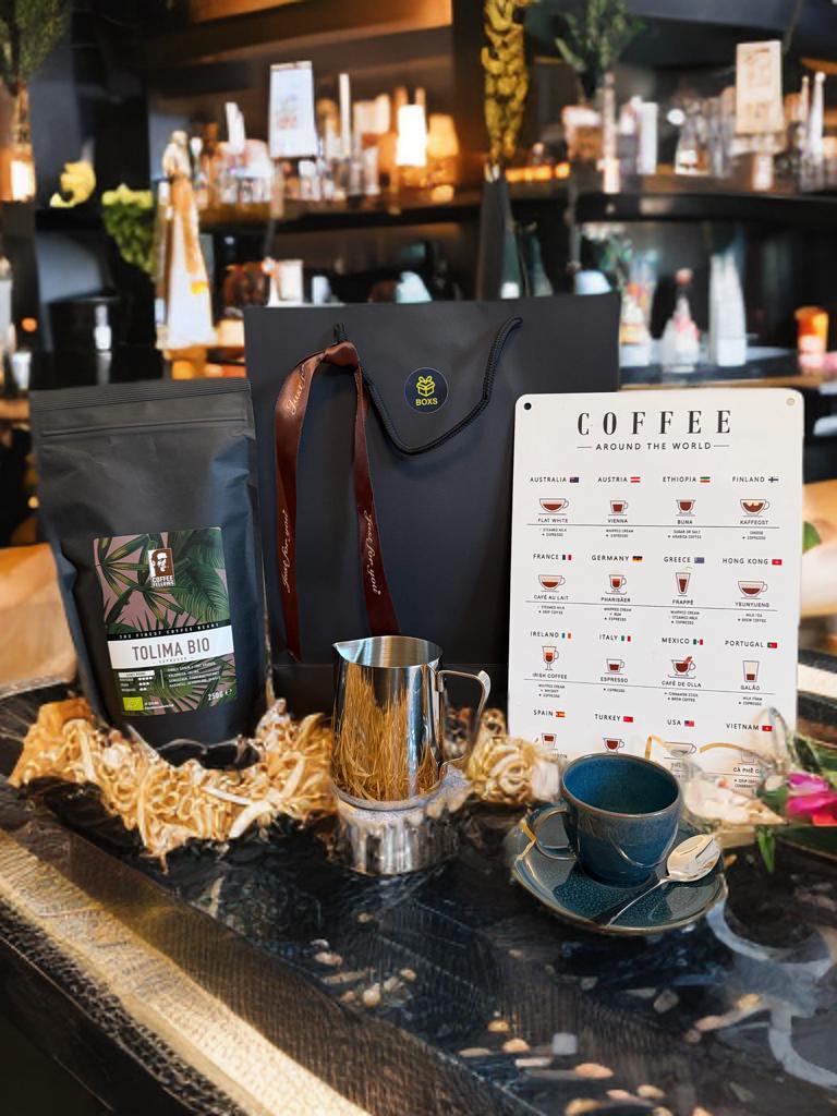 Coffee Geschenkbox - Premium Kaffee Geschenk Für Hochzeit, Freunde, Arbeitskollegen Espresso, Barista Set & Deko Hochwertiges Coffee Geschenkbox - Premium Kaffee Geschenk Für Hochzeit, Freunde, Arbeitskollegen Espresso, Barista Set & Deko Hochwertiges von Etsy - BOXSxGermany