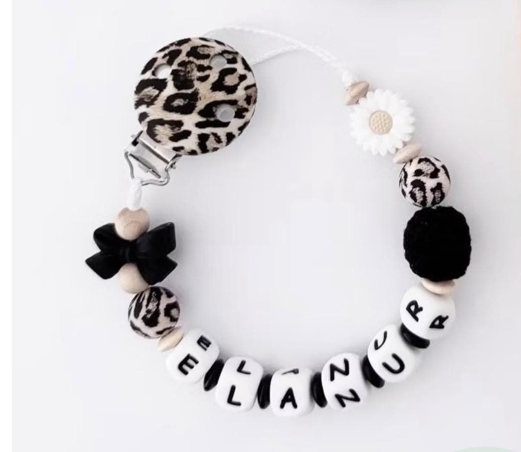 Schnullerkette Leo Mit Schleife von Etsy - BabyAccessoiresDE