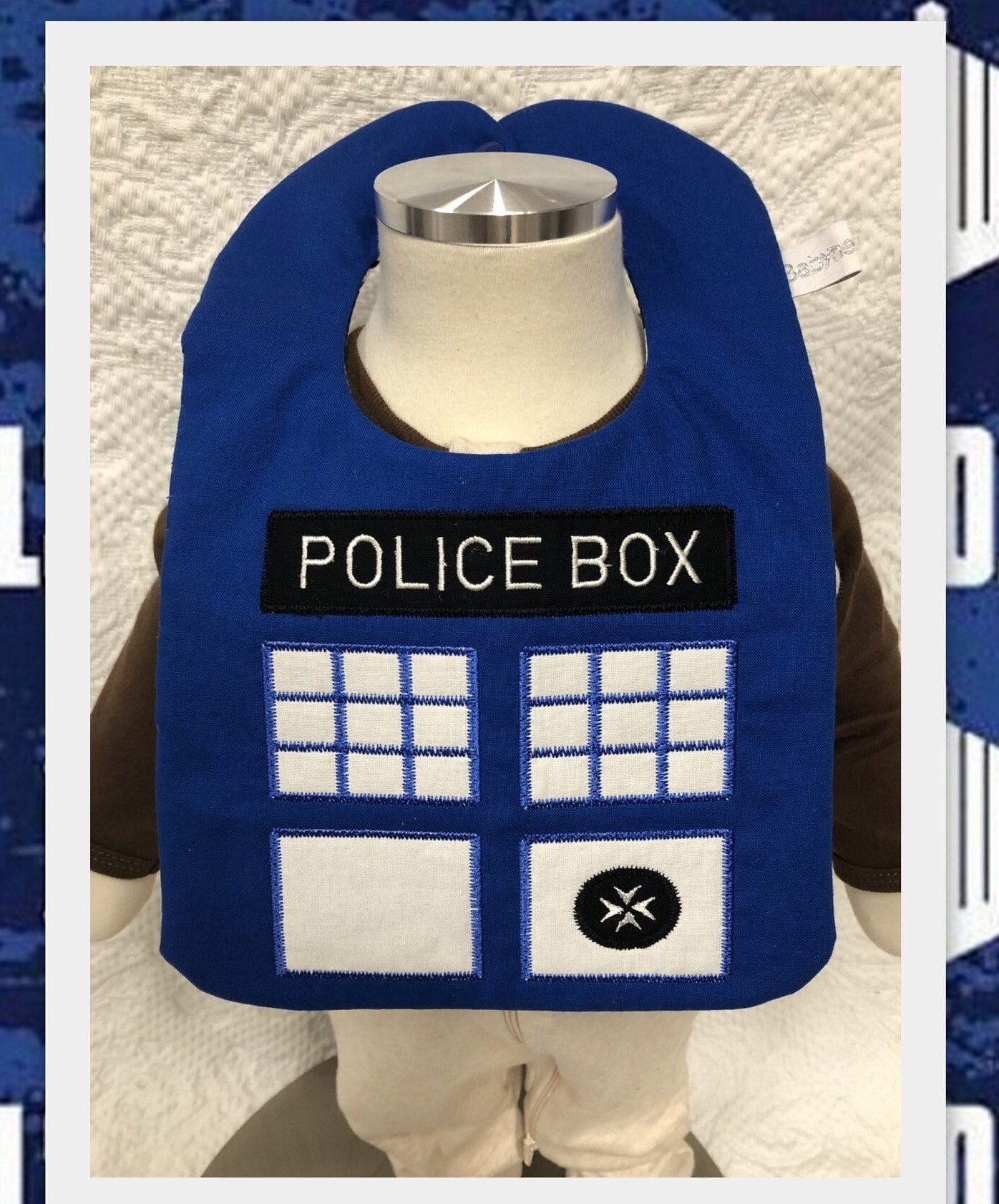 Polizei Box Baby Lätzchen Polizei Box Baby Lätzchen von Etsy - Babyneedsbibs