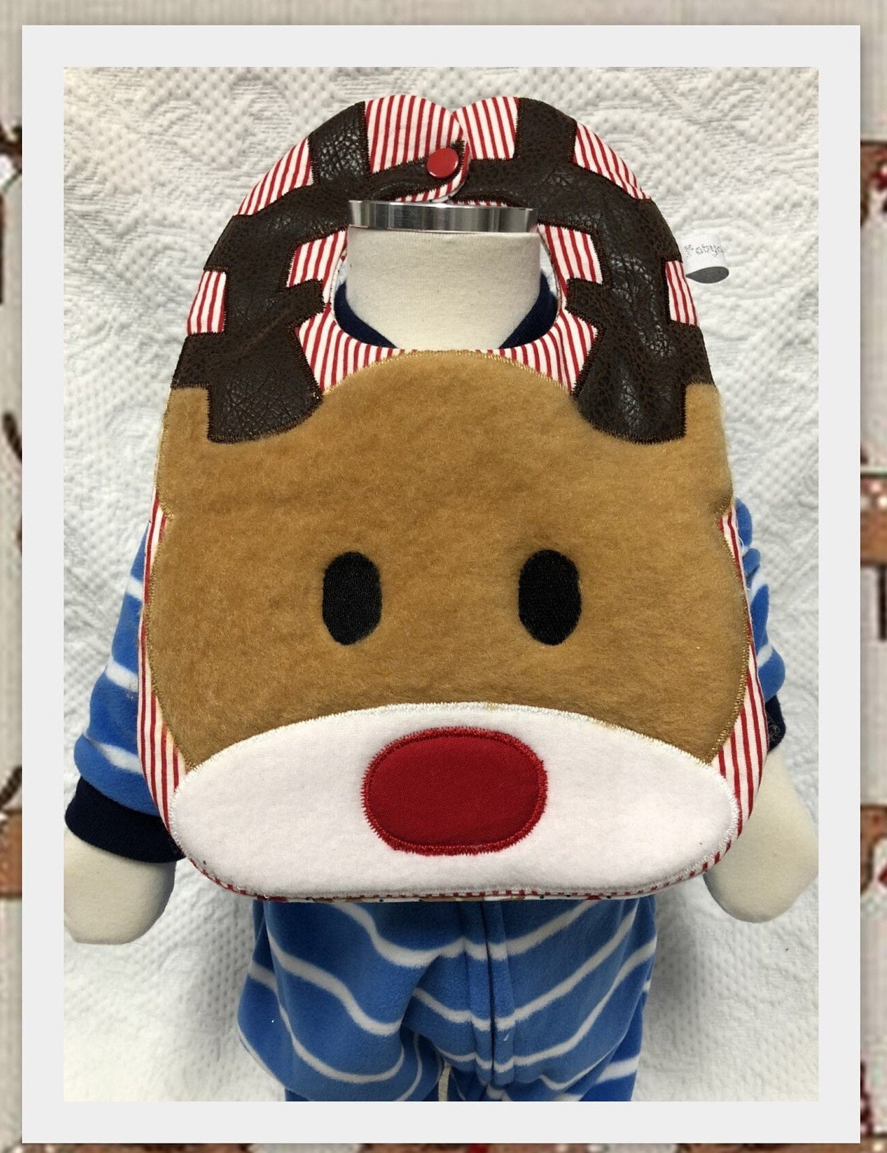 Rudolph Rentier Lätzchen Rudolph Rentier Lätzchen von Etsy - Babyneedsbibs