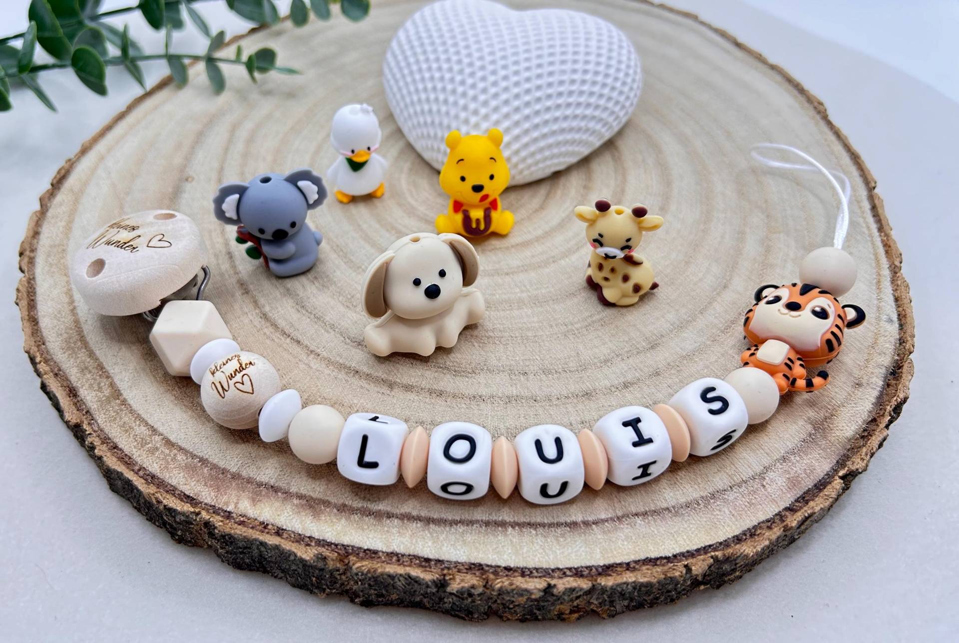 Personalisierte Schnullerkette - Mit Tier Motiv Aus 6 3D Motiven Wählbar Tieger Koala Giraffe Bär Hund Ente Personalisierte Schnullerkette - Mit Tier Motiv Aus 6 3D Motiven Wählbar Tieger Koala Giraffe Bär Hund Ente von Etsy - Babyperlenparadies