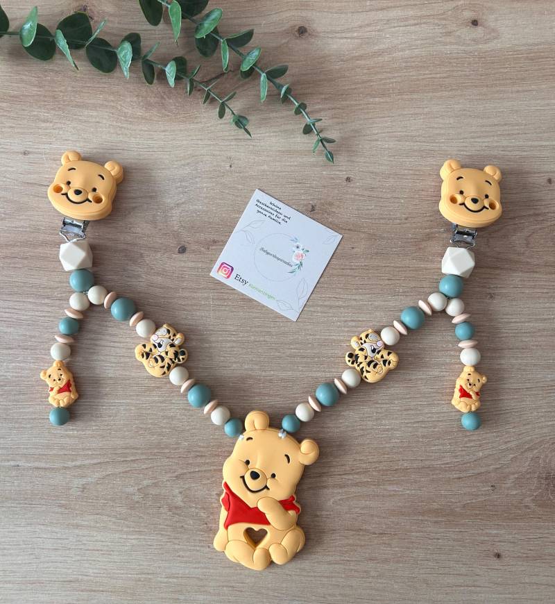 Winnie Pooh | Kinderwagenkette Bär Geschenk von Etsy - Babyperlenparadies