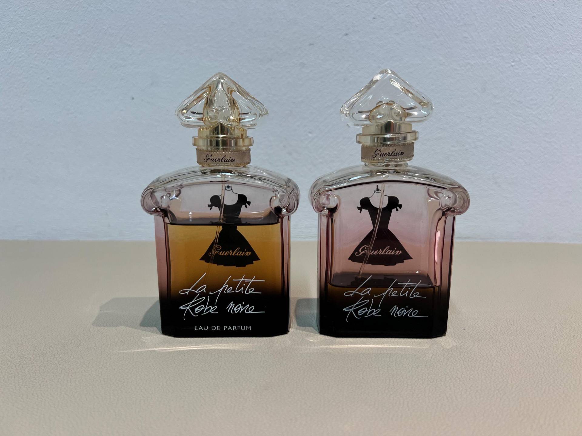 Guerlain Damen Parfüm La Petite Robe Noire Ma Premiére Eau De Parfum 100 Ml #a71 Guerlain Damen Parfüm La Petite Robe Noire Ma Premiére Eau De Parfum 100 Ml #a71 von Etsy - BacktoVintageHannova