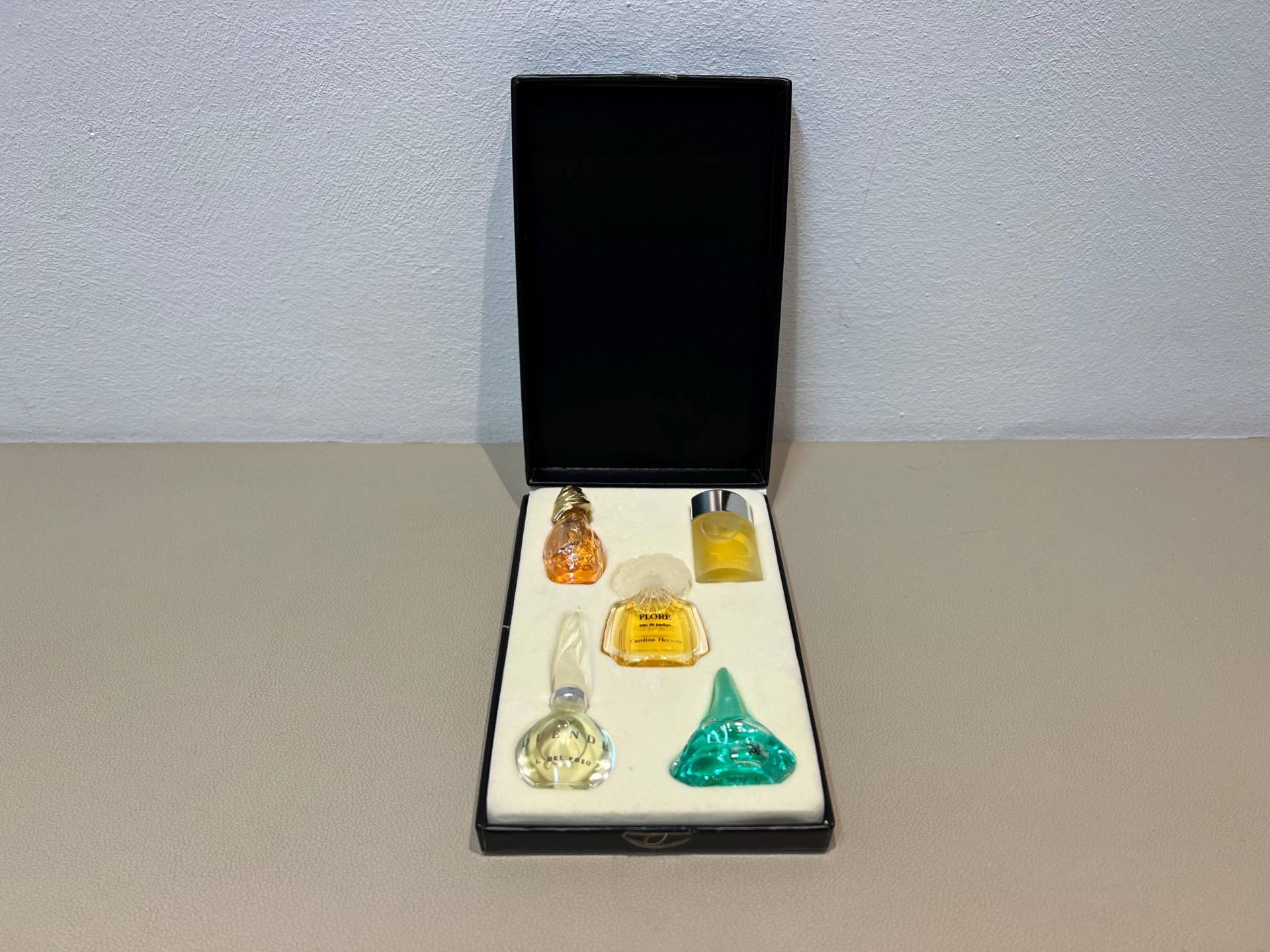 Parfum Collection Prestige 5x Minis Damen Parfüm Carolina Herrera, Paco Rabanne, J. Del Pozo #a67 von Etsy - BacktoVintageHannova