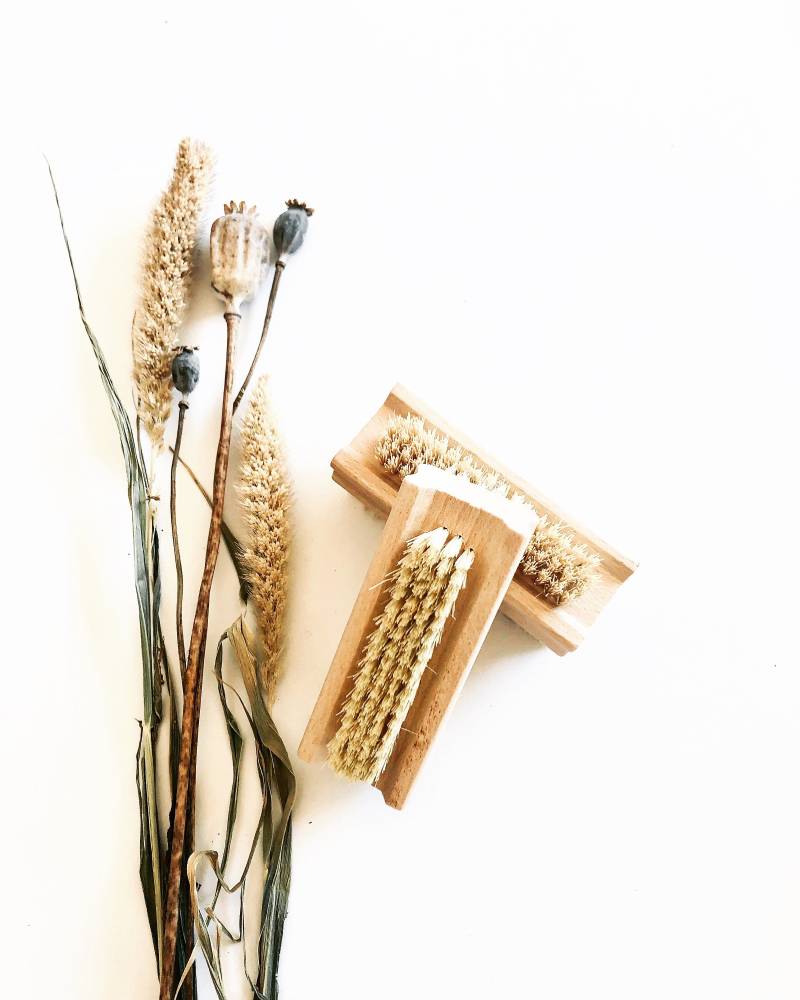 Nachhaltige Nagelbürste Mit Pflanzenfasern Aus Liebe Zur Natur Und Umwelt | Zero Waste 100% Vegan von Etsy - BadepralineOnTour
