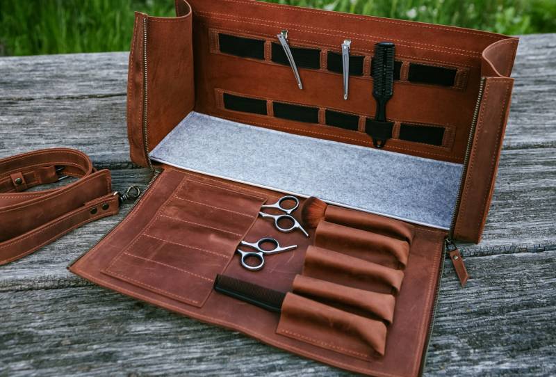 Leder Friseur Fall, Leder Tasche, Friseur Werkzeugkasten, Friseur Werkzeugtasche, Leder Tasche, Leder Geschenke Leder Friseur Fall, Leder Tasche, Friseur Werkzeugkasten, Friseur Werkzeugtasche, Leder Tasche, Leder Geschenke von Etsy - BagBaseArt