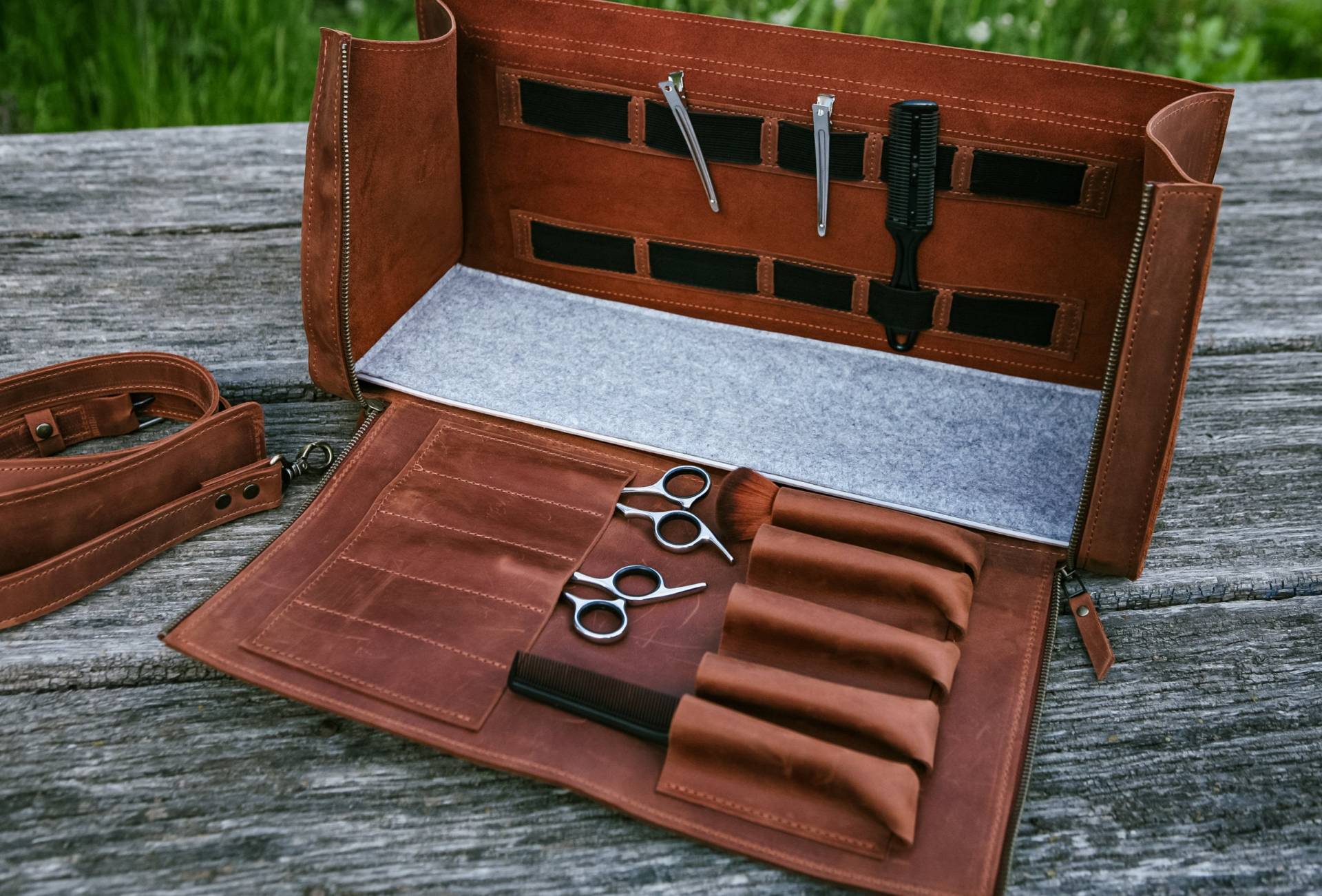 Leder Friseur Fall, Leder Tasche, Friseur Werkzeugkasten, Friseur Werkzeugtasche, Leder Tasche, Leder Geschenke von Etsy - BagBaseArt