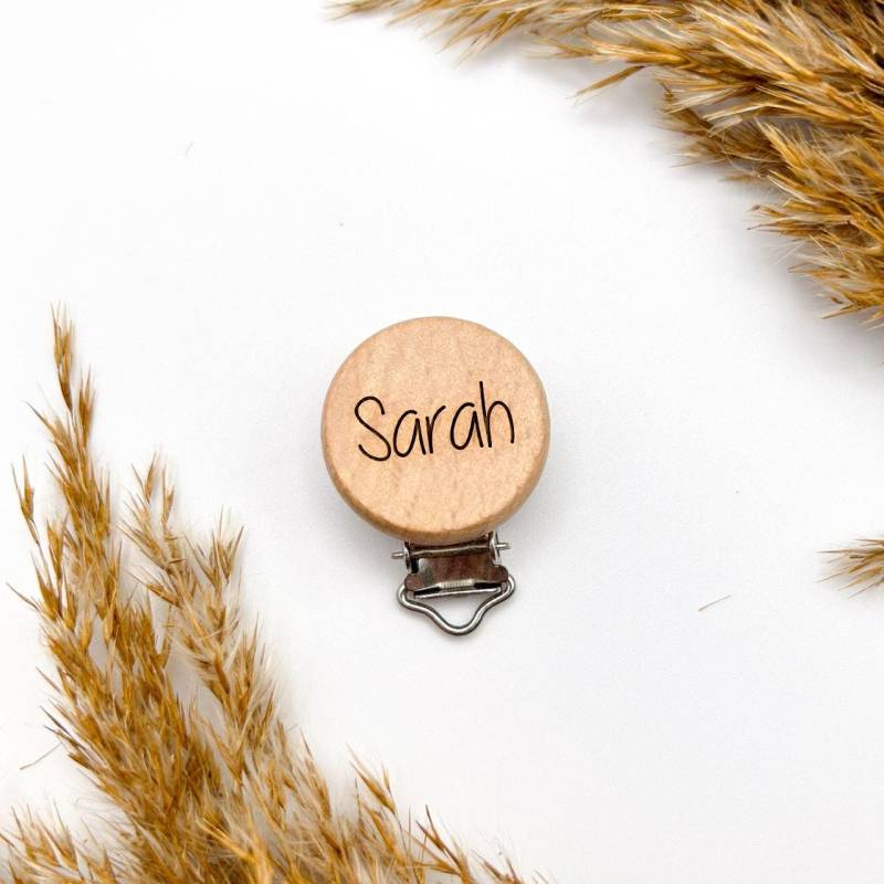 Schnullerketten-Clip Aus Holz | Personalisiert Mit Name Gravur Wunschtext Clip Für Babyketten & Kinderwagen von Etsy - BahaeDesigns