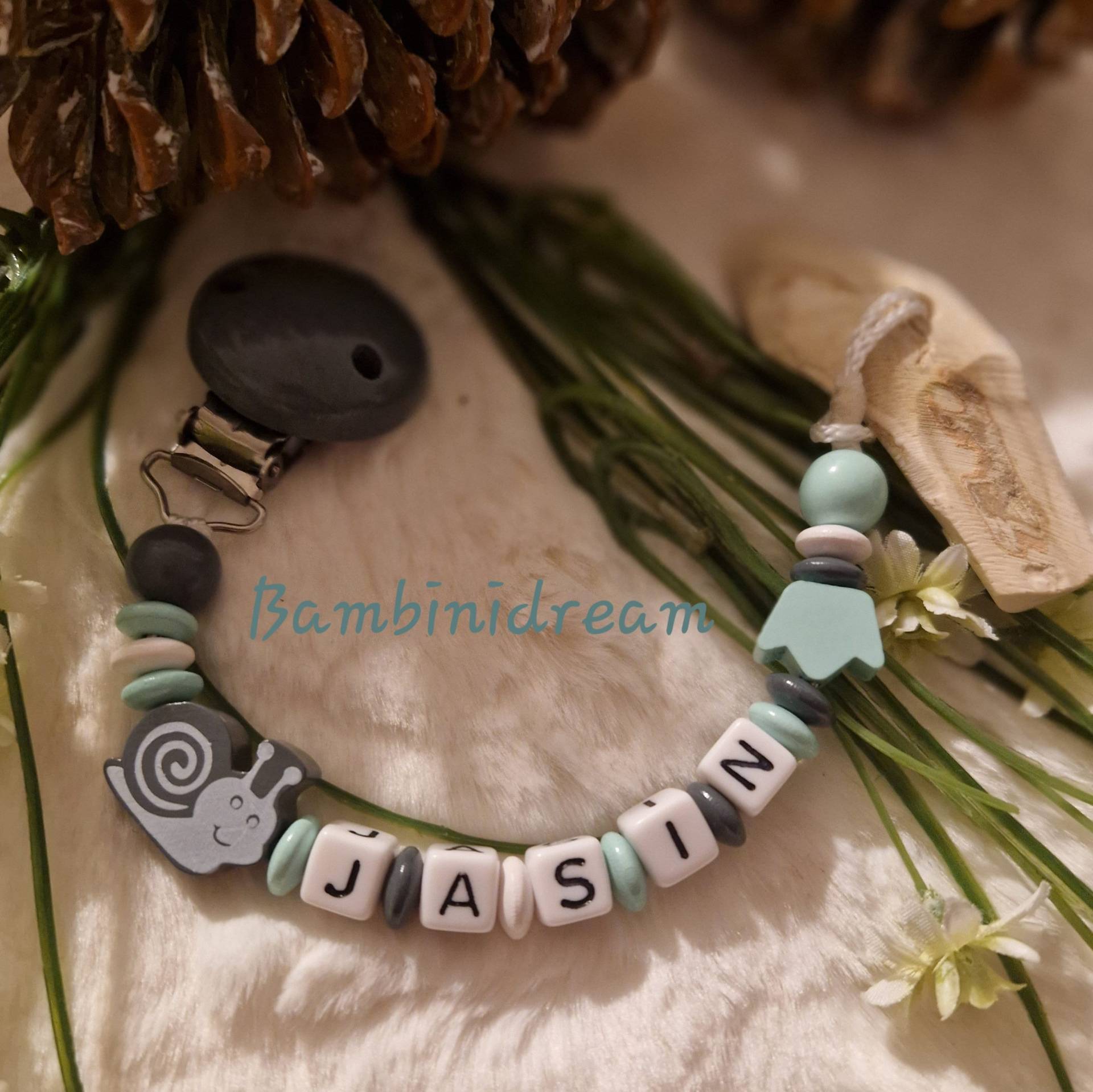 Schnullerkette Mit Veichelwurzel Schnecke Babygeschenk von Etsy - Bambinidream