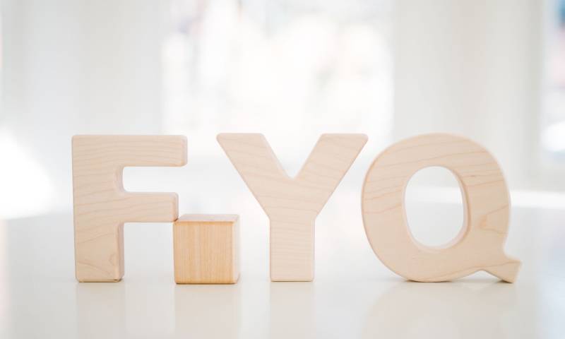 Bio Holz Buchstaben Spielzeug Montessori Alphabet Greifling von Etsy - BannorToys