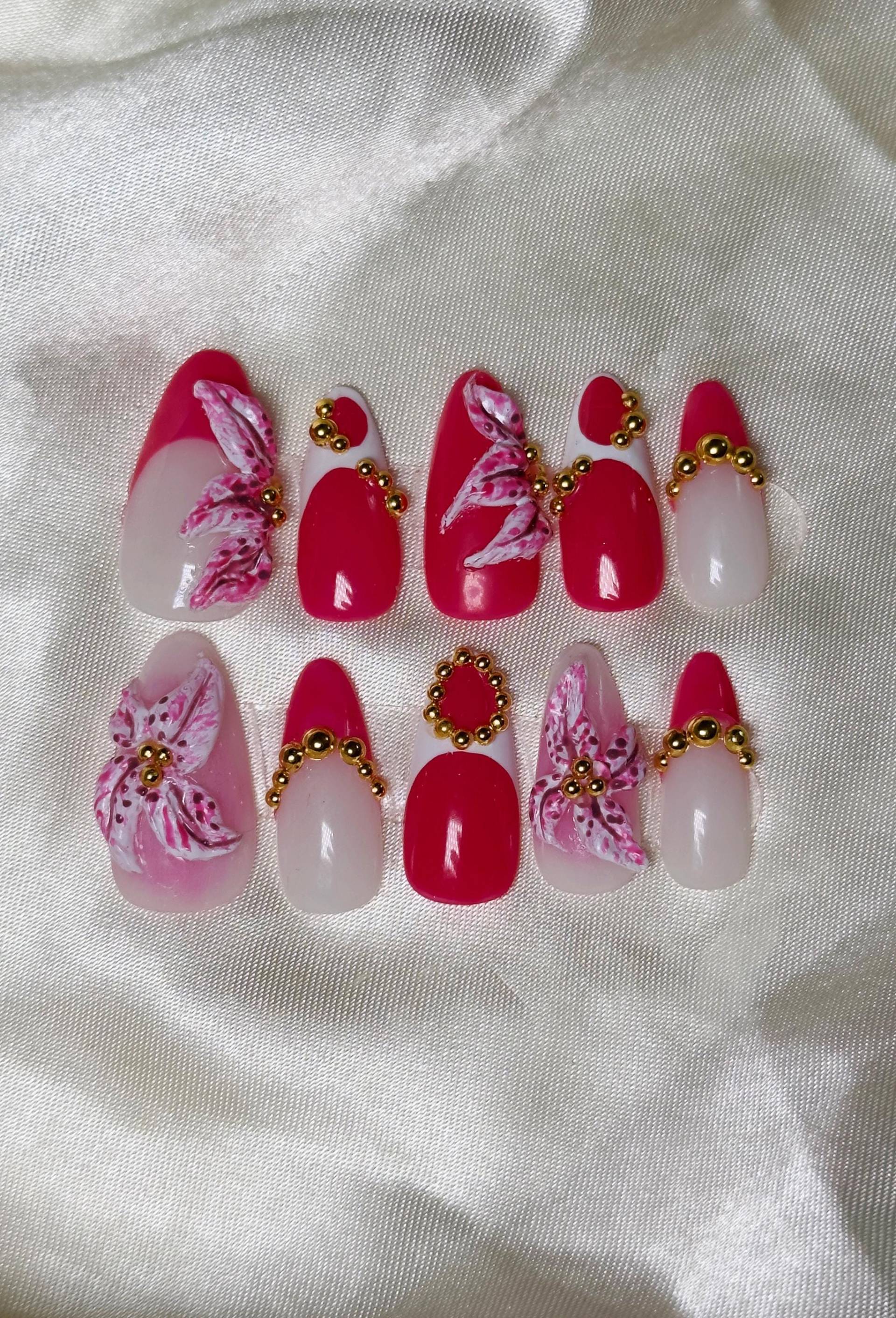 Handmade 3-D Flower Press-On Nails von Etsy - BarbiesNailSpace