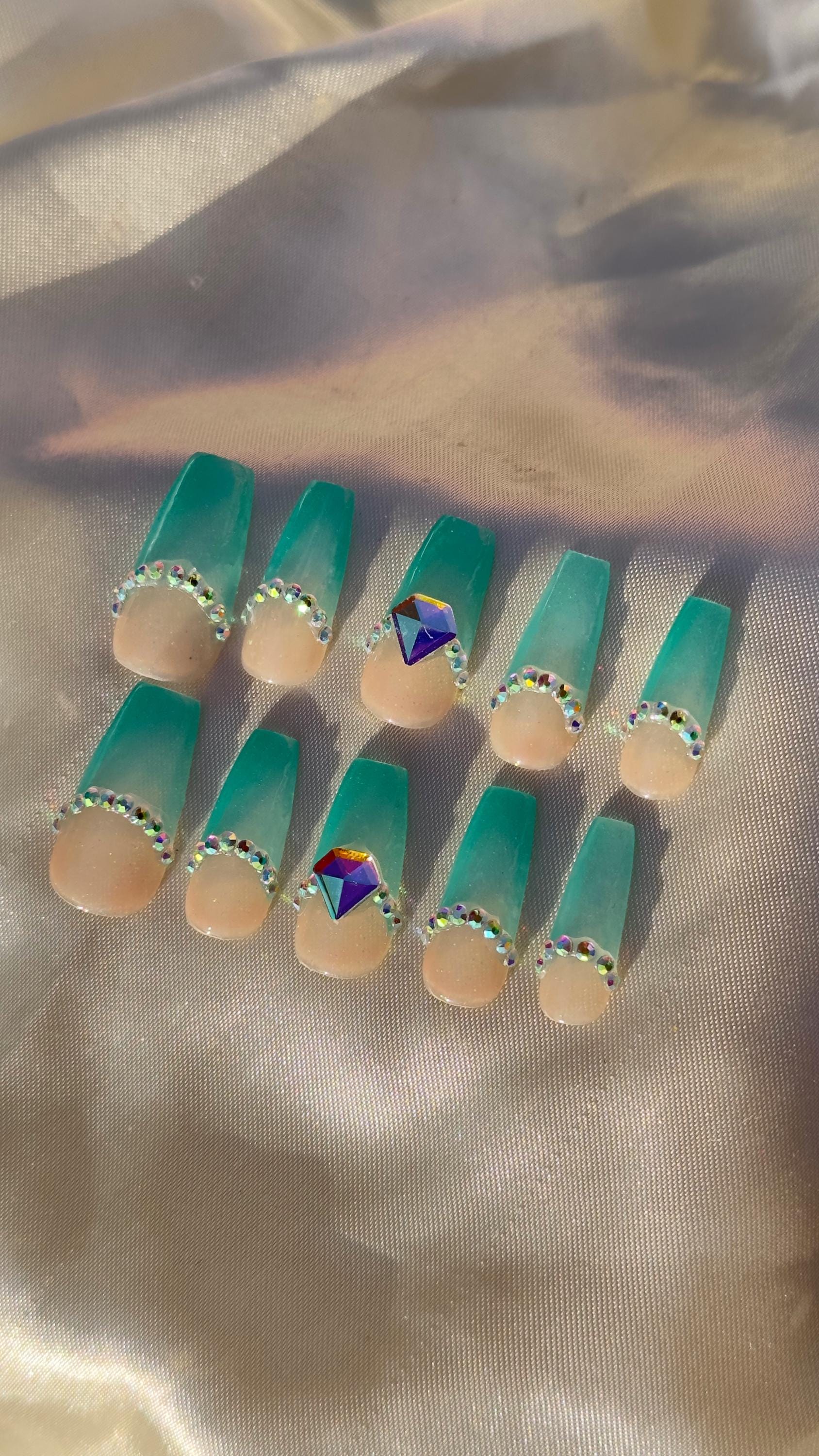 Handmade Press-On Nails, Blue Jelly French Tipps With Rhinestones von Etsy - BarbiesNailSpace