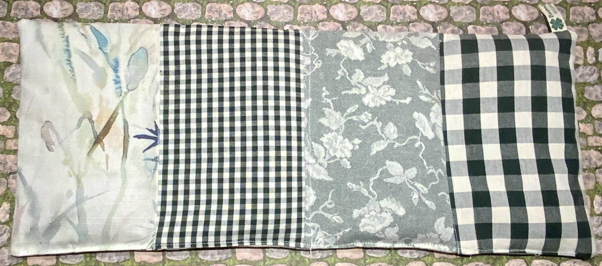 Dinkelkornkissen Körnerkissen Wärmekissen Dunkelgrün Blumen 50 X 20 cm Dinkelkornkissen Körnerkissen Wärmekissen Dunkelgrün Blumen 50 X 20 cm von Etsy - BaumbergeAtelier