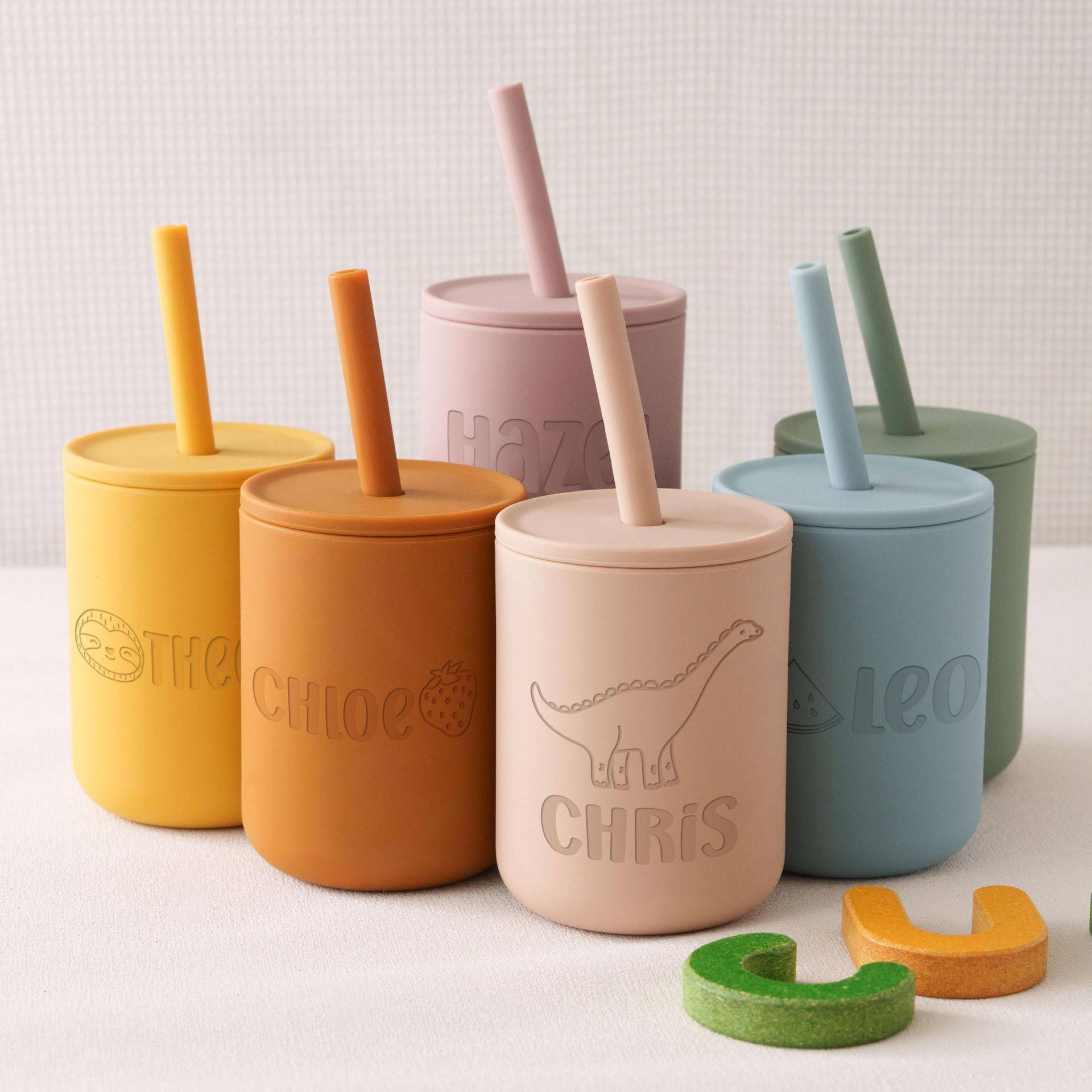 Baby-Silikonbecher Mit Namen, Baby-Geschenk, Schulanfang, Kleinkind-Silikonbecher 200 Ml, Benutzerdefinierter Auslaufsicherer Baby-Trainingsbecher Baby-Silikonbecher Mit Namen, Baby-Geschenk, Schulanfang, Kleinkind-Silikonbecher 200 Ml, Benutzerdefinierter Auslaufsicherer Baby-Trainingsbecher von Etsy - BeWellGroup
