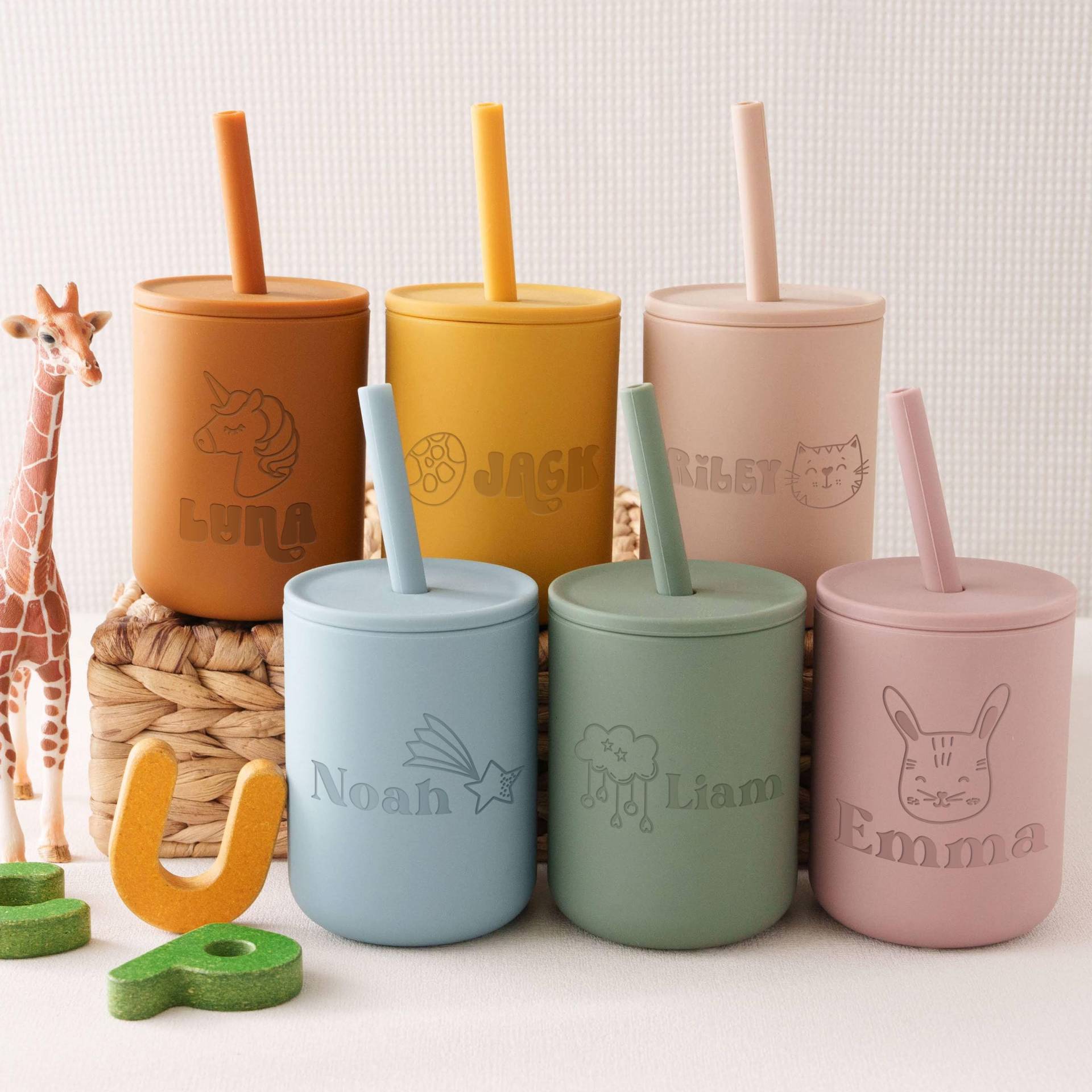 Baby-Silikonbecher Mit Strohhalm 200 Ml, Schulanfang, Personalisierter Gravierter Kleinkindbecher 1 Baby-Silikonbecher Mit Strohhalm 200 Ml, Schulanfang, Personalisierter Gravierter Kleinkindbecher 1 von Etsy - BeWellGroup