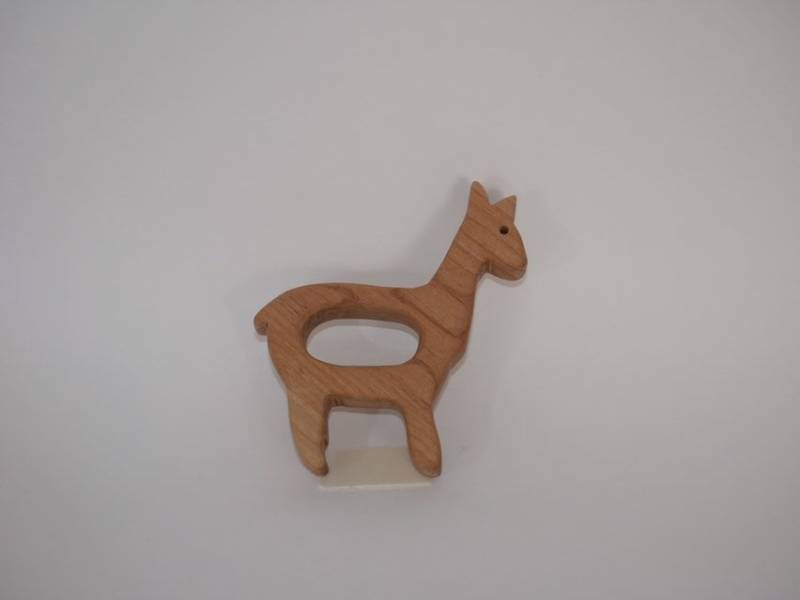 Lama-Beißring von Etsy - BeWoodDesigns