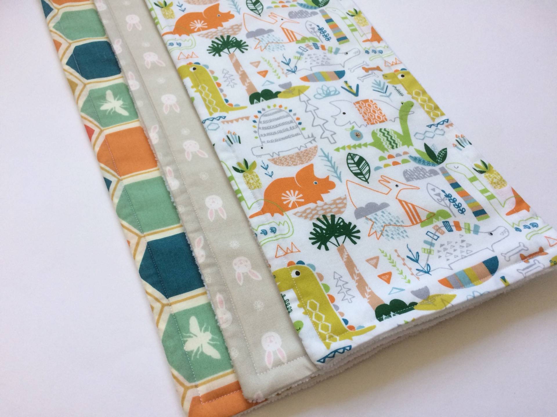 Spucktuch Set, Dinosaurier Spucktuch, Hase Babyparty Geschenk, Baby Geschenk Neues Junge Spucktücher, Weiche Spucktücher von Etsy - BearCubsStore