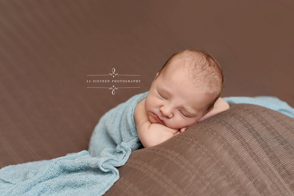 Aqua Blau Grün Stretch Strick Wrap Neugeborene Baby Fotografie Aqua Blau Grün Stretch Strick Wrap Neugeborene Baby Fotografie von Etsy - BeautifulPhotoProps