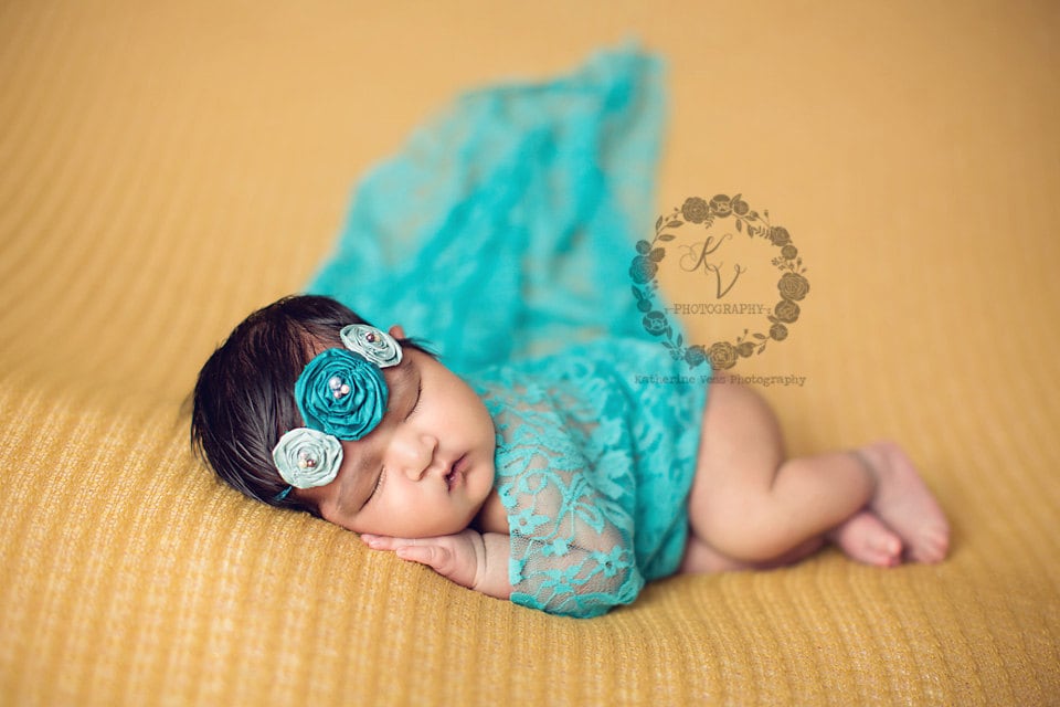 Baltic Blau Stretch Lace Wrap Neugeborene Fotografie Requisite Baby Swaddle Baltic Blau Stretch Lace Wrap Neugeborene Fotografie Requisite Baby Swaddle von Etsy - BeautifulPhotoProps