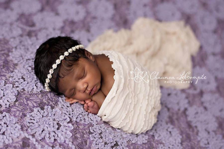 Creme Rüschen Stretch Wrap Neugeborenen Fotorequisite, Baby Swaddle Decke von Etsy - BeautifulPhotoProps