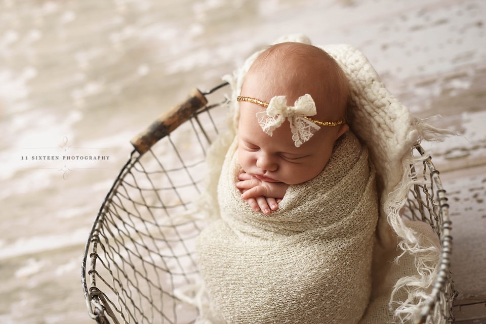 Creme Stretch Strick Wrap Neugeborene Baby Fotografie Requisite Creme Stretch Strick Wrap Neugeborene Baby Fotografie Requisite von Etsy - BeautifulPhotoProps