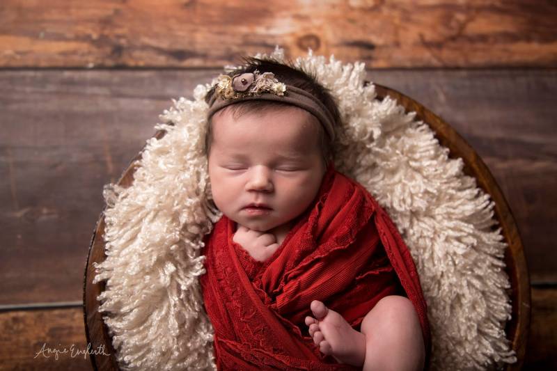 Crimson Red Rüschen Stretch Wrap Neugeborenen Fotorequisite Crimson Red Rüschen Stretch Wrap Neugeborenen Fotorequisite von Etsy - BeautifulPhotoProps