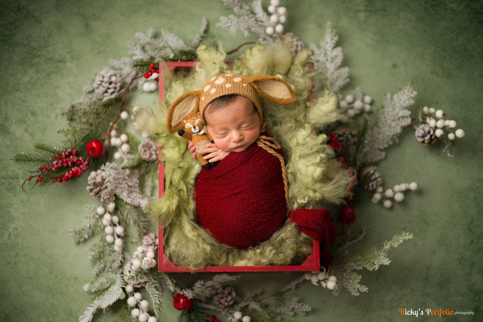Dunkelrote Stretch Strick Wrap Neugeborene Fotografie von Etsy - BeautifulPhotoProps