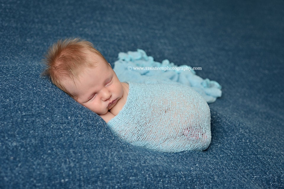 Himmelblau Stretch Strick Wrap Neugeborene Fotografie Requisite Himmelblau Stretch Strick Wrap Neugeborene Fotografie Requisite von Etsy - BeautifulPhotoProps