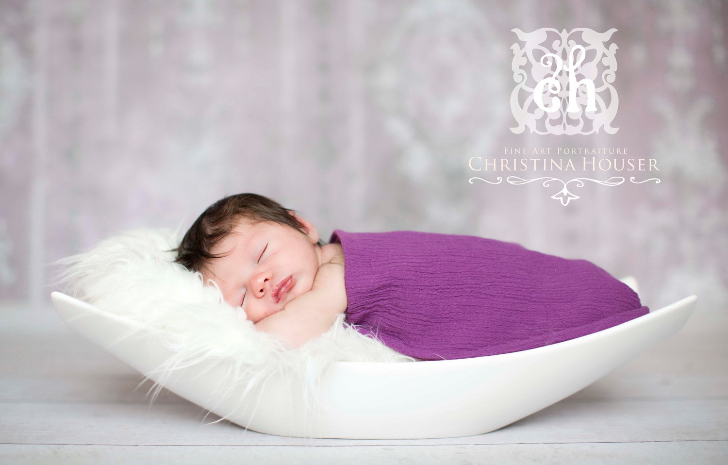 Lila Gaze Wrap Neugeborenen Baby Foto Requisite von Etsy - BeautifulPhotoProps