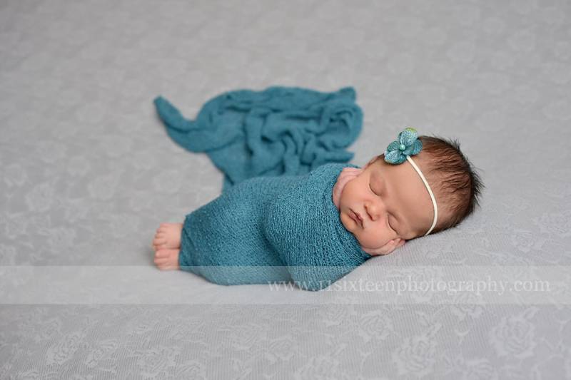 Mittel Petrol Stretch Strick Wrap Neugeborenen Baby Fotografie Requisite Mittel Petrol Stretch Strick Wrap Neugeborenen Baby Fotografie Requisite von Etsy - BeautifulPhotoProps