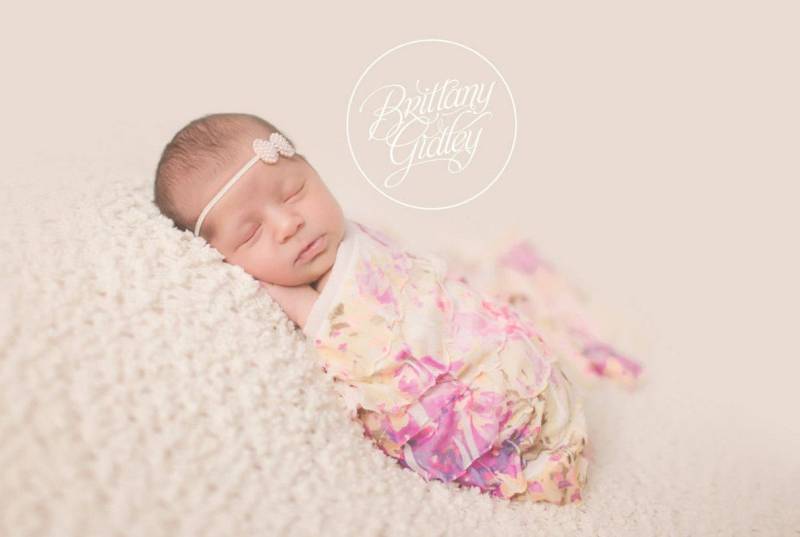 Monet's Garten Floral Ruffle Wrap Neugeborene Fotografie Requisite Monet's Garten Floral Ruffle Wrap Neugeborene Fotografie Requisite von Etsy - BeautifulPhotoProps
