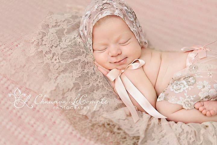 Neugeborener Lace Layer in Baby Rosa Neugeborener Lace Layer in Baby Rosa von Etsy - BeautifulPhotoProps