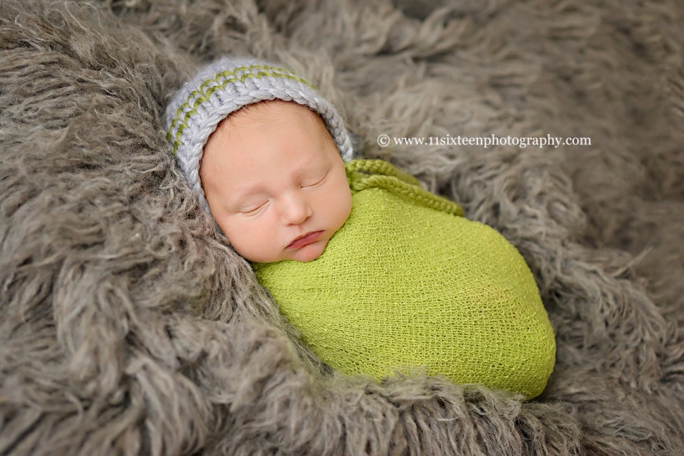Sage Grün Stretch Strick Wrap Neugeborenen Baby Fotografie Requisite Sage Grün Stretch Strick Wrap Neugeborenen Baby Fotografie Requisite von Etsy - BeautifulPhotoProps