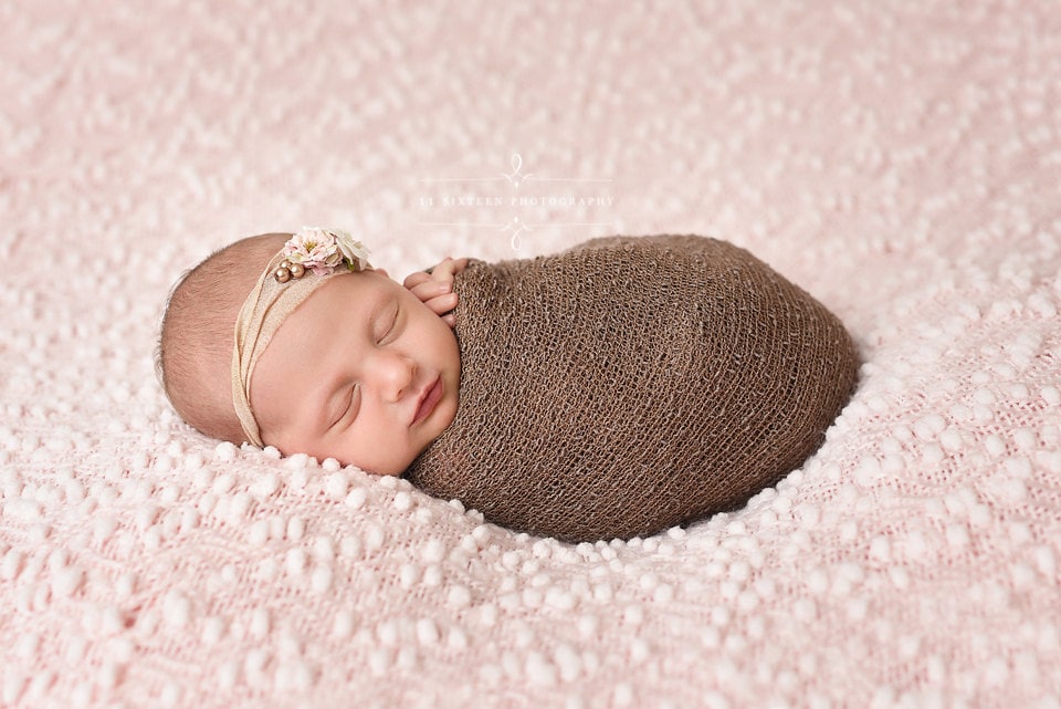Schoko Braun Stretch Strick Wrap Neugeborenen Fotografie von Etsy - BeautifulPhotoProps