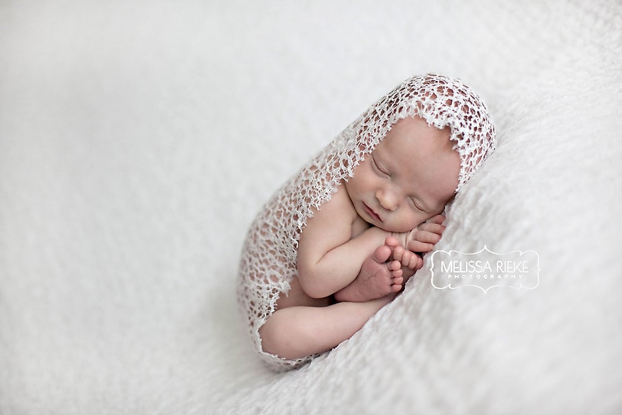stoff Spitzen Wrap Weiß Neugeborene Fotografie Requisite Posing Swaddle von Etsy - BeautifulPhotoProps