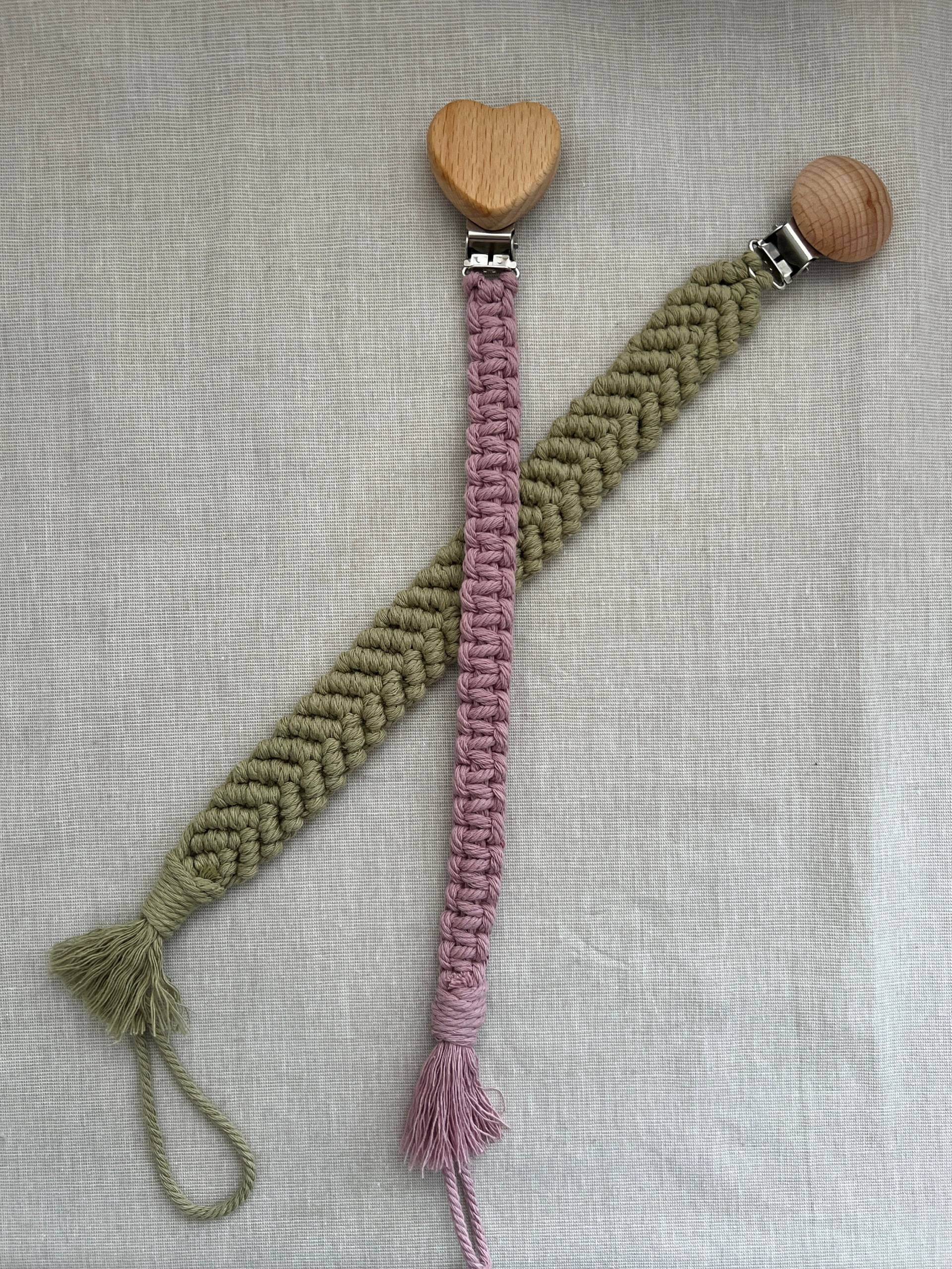 Schnullerkette Makramee Schnullerkette Makramee von Etsy - BeautifulknotsDesign