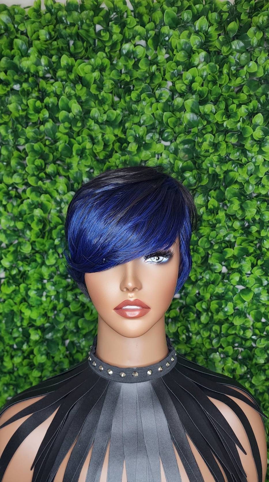 Blaue Pixie Perücke Kurzer Geschichteter Federknall von Etsy - Beautyblessings6