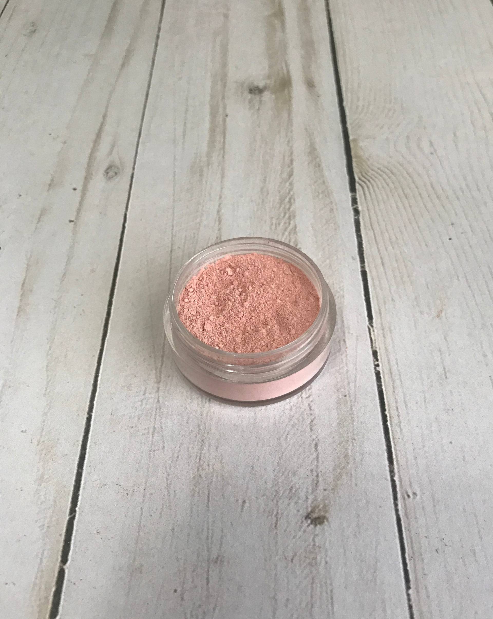 Coral Mineral Blush - Loose Natürliches Coral Mineral Blush - Loose Natürliches von Etsy - BeautybyKaylaLou