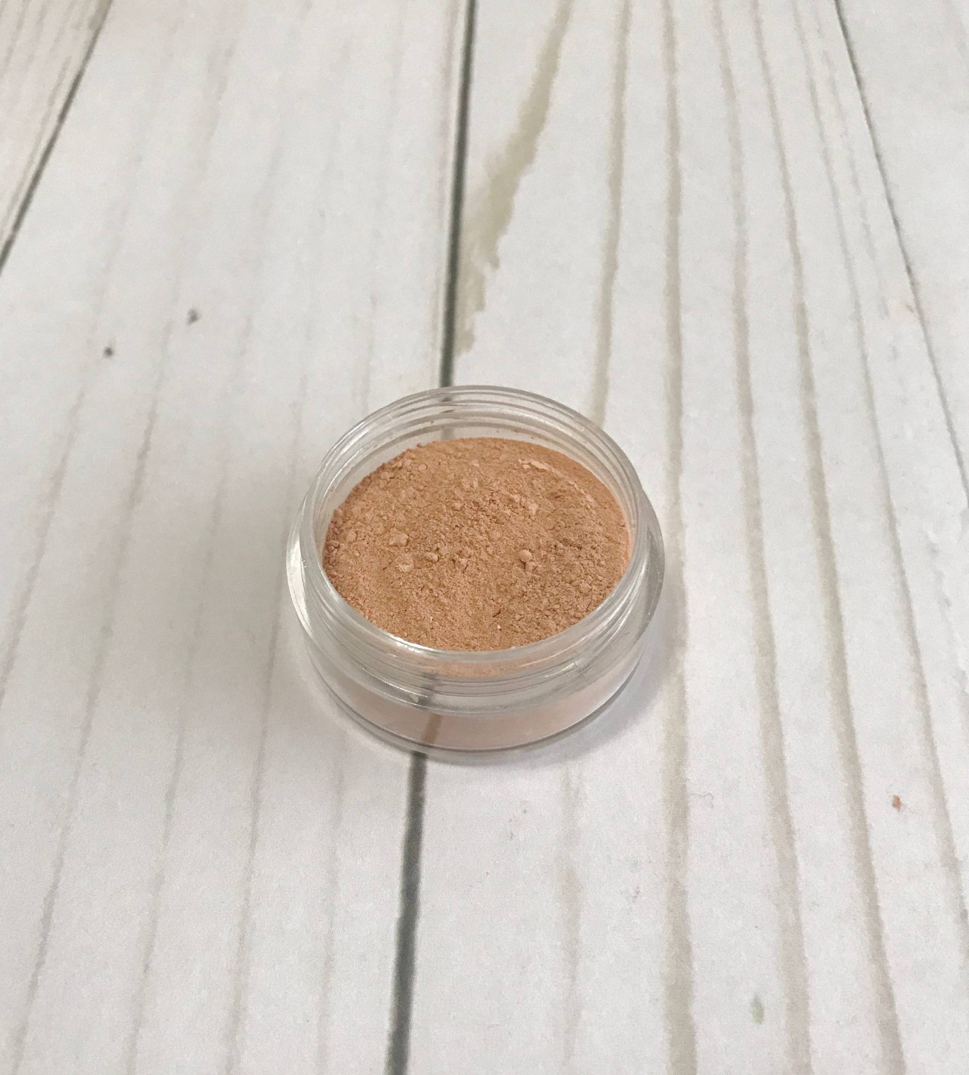 Medium Mineral Concealer - Lockerer Natürlicher 6 Shades Medium Mineral Concealer - Lockerer Natürlicher 6 Shades von Etsy - BeautybyKaylaLou