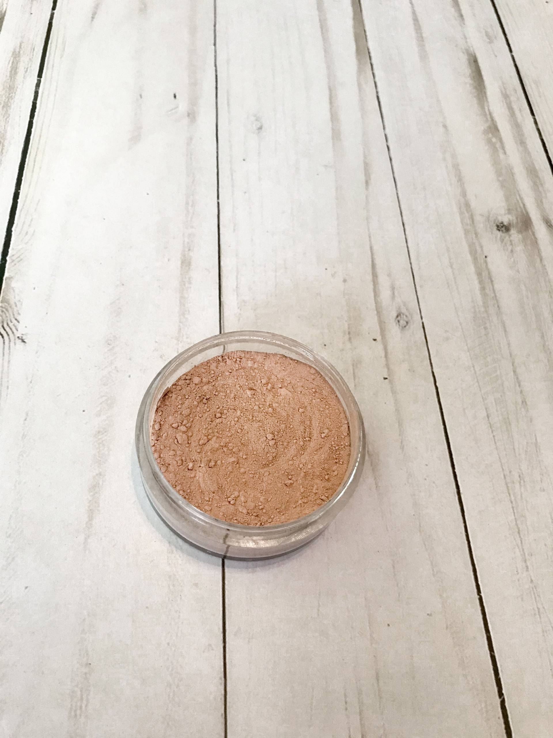 Medium Warm Mineral Foundation - Lockere Natürliches Make-Up 19 Shades Medium Warm Mineral Foundation - Lockere Natürliches Make-Up 19 Shades von Etsy - BeautybyKaylaLou