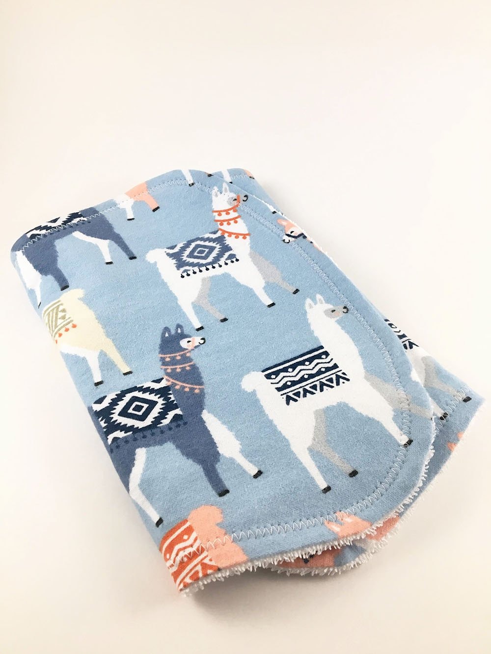 Personalisierte Lama Spucktuch, Baby Baby-Dusche-Geschenk, Spucktuch Junge, Junge Geschenk, Mädchen Initialen von Etsy - BeeKaiBaby