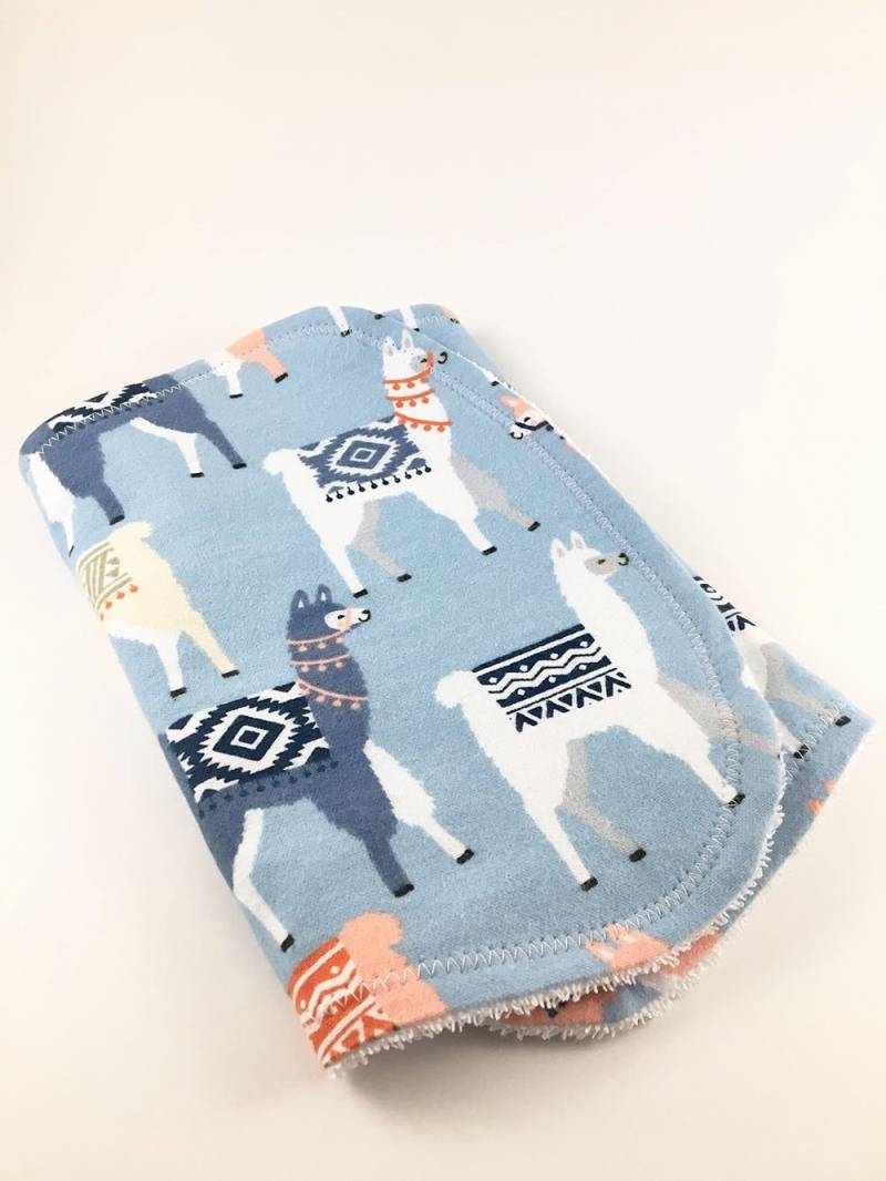 Personalisierte Lama Spucktuch, Baby Baby-Dusche-Geschenk, Spucktuch Junge, Junge Geschenk, Mädchen Initialen von Etsy - BeeKaiBaby