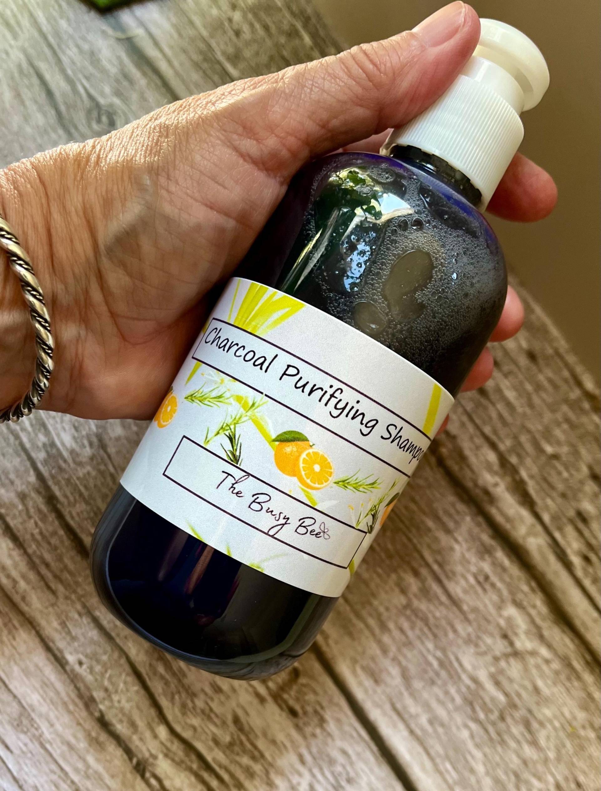 Aktivkohle Reinigendes Shampoo Für Gereizte Kopfhaut Und Zu Schuppen Neigende Hilft Bei Juckender von Etsy - BeeYouthfulBath