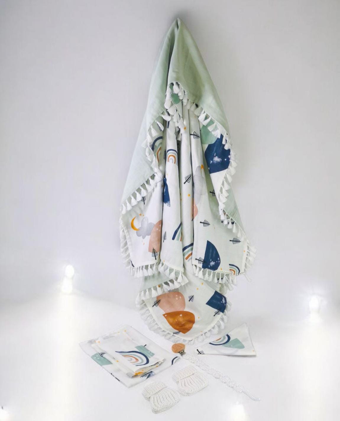 Boho Baby Geschenkset Musselin-Decke, Lätzchen & Tücher | Perfektes Geschenk Zur Geburt, Taufe, Babyparty Boho Baby Geschenkset Musselin-Decke, Lätzchen & Tücher | Perfektes Geschenk Zur Geburt, Taufe, Babyparty von Etsy - BeebyBox