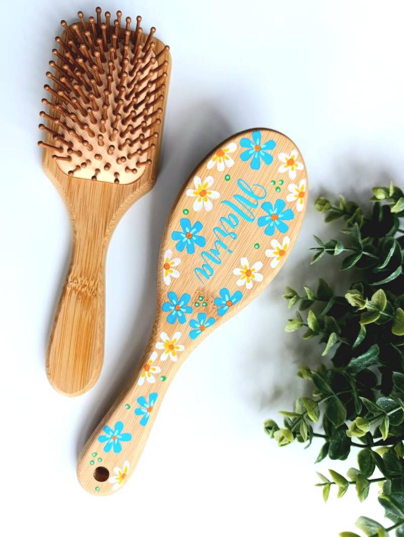 Handbemalte Haarbürste Personalisiert Brautgeschenk Brautjungfergeschenk Teenagergeschenk Jga Geschenk Für Mädchen Sie von Etsy - BeereOnTop