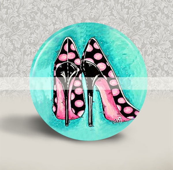 stiletto Schuhe Mit Hohen Absätzen Rosa Und Schwarze Punkte Auf Aqua Blau Hintergrund Taschenspiegel - 2 Größen Erhältlich 2, 25 Zoll Oder 3, 5 von Etsy - BelugaHomeStudio