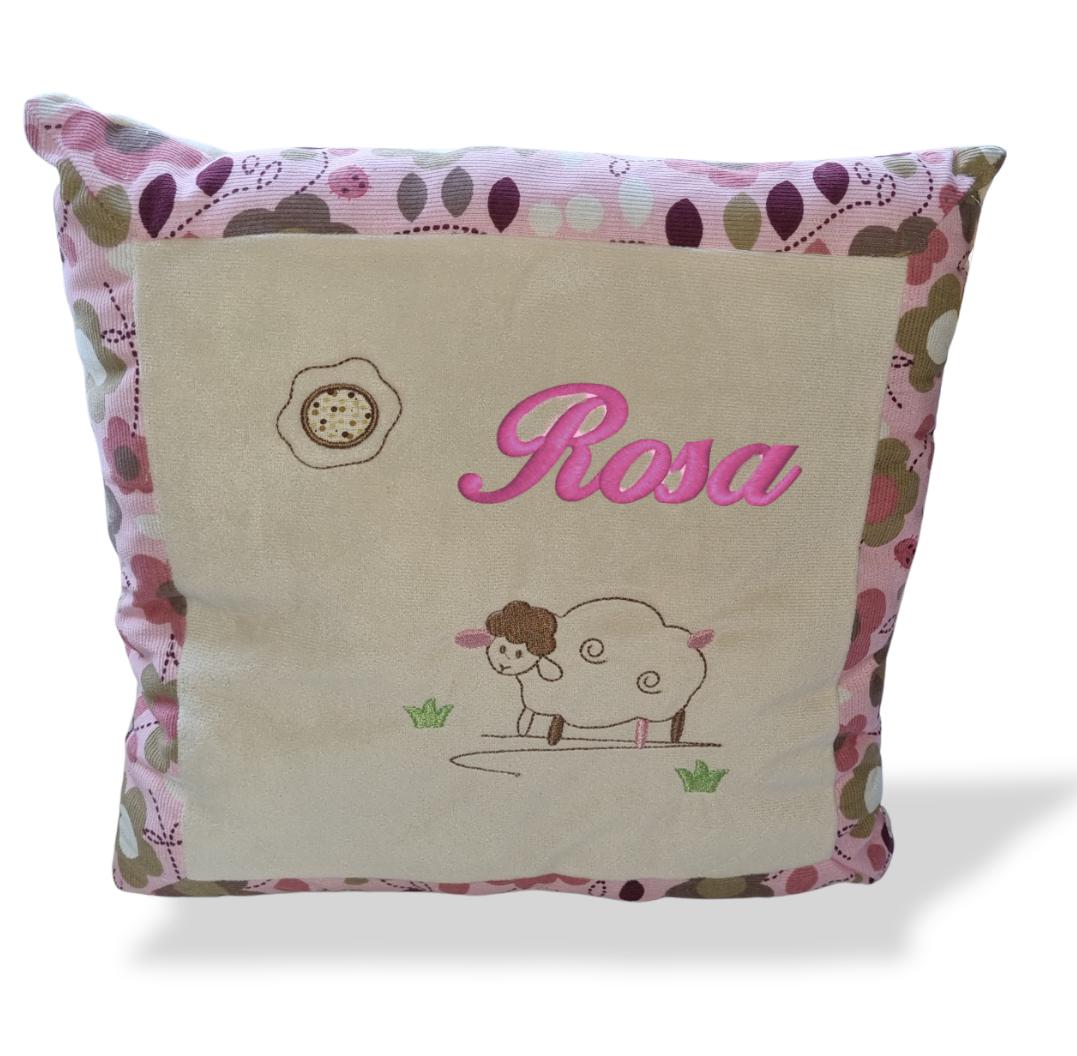 Besticktes Kissen Schäfchenmotiv Mit Name & Datum Bestickt von Etsy - BentiniStickerei