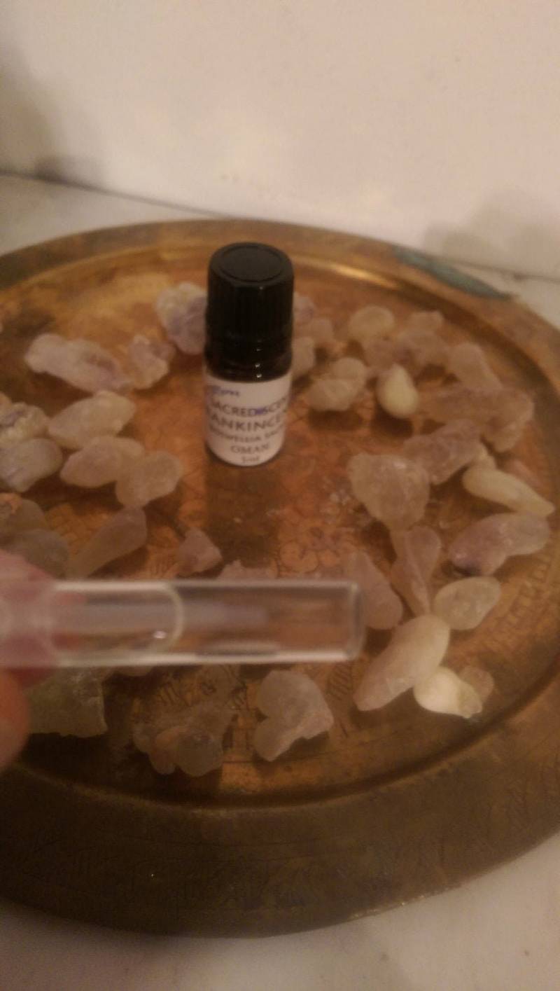 Frankincense-Sacra-Öl von Etsy - Berryzflow